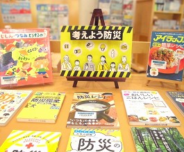 夜久野分館の展示の様子