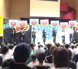 中央館「夏のおはなし会スペシャル」の様子