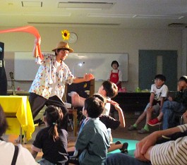三和分館「わくわくスタディ！～音の冒険編～」の様子