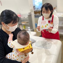 「こどもの読書週間」プレゼント