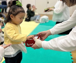 中央館「おはなし会スペシャル」の様子